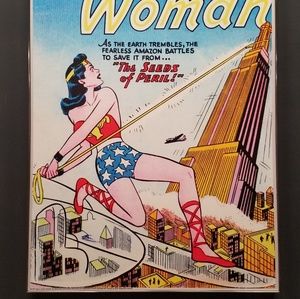 Meet your Posher, Leslie